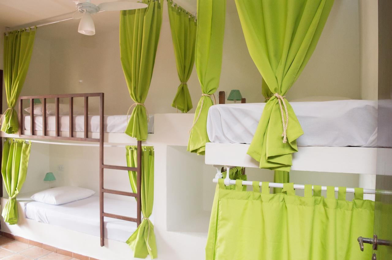 Santo Quintal Hostel 乌巴图巴 外观 照片
